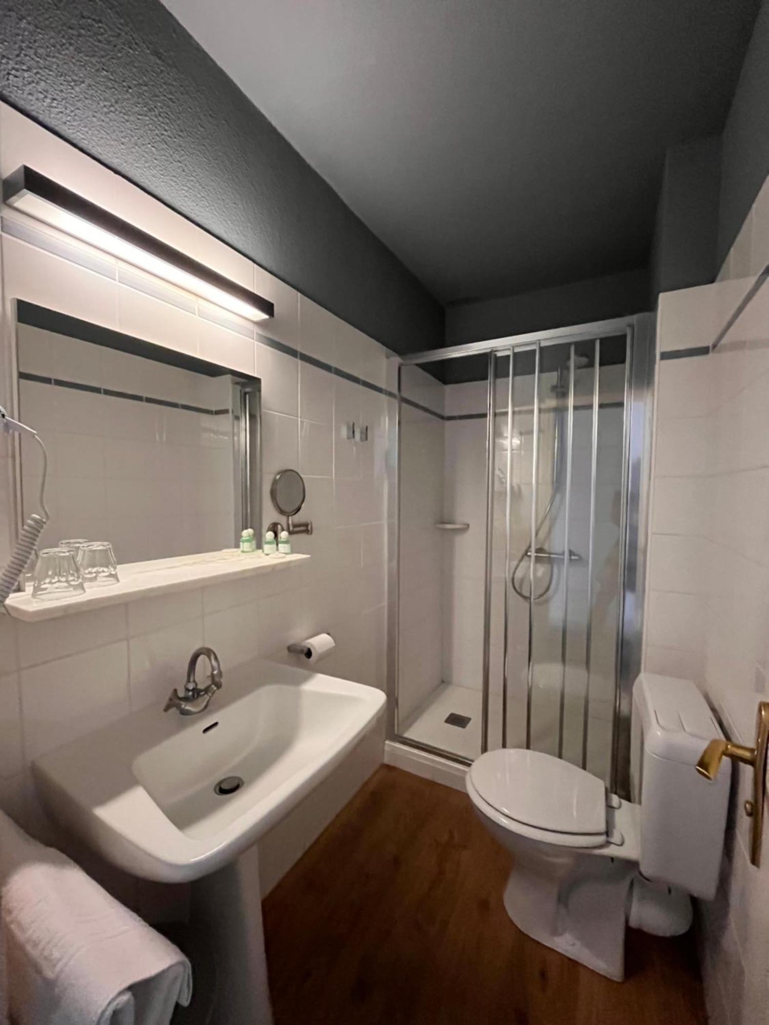 Le Temeraire Hotel Шароль Экстерьер фото