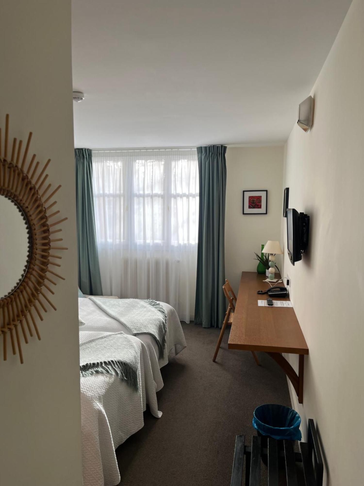 Le Temeraire Hotel Шароль Экстерьер фото